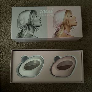Ariana Grande MOD duo perfume set